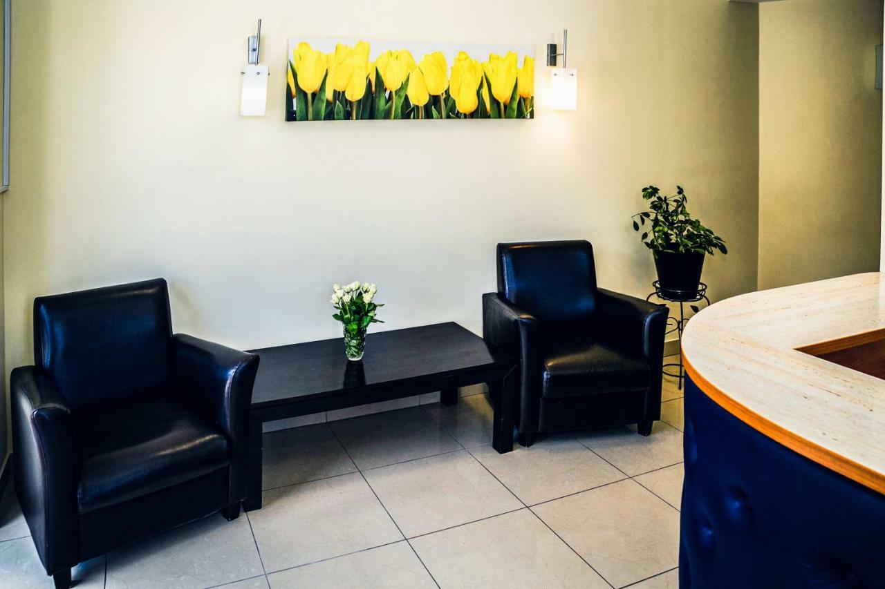 Hotel Hellada Kielce Extérieur photo